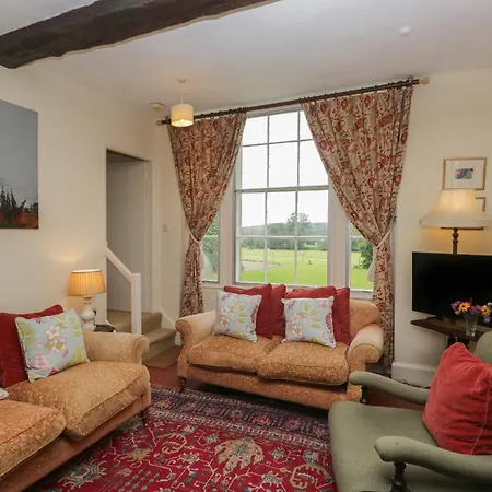 بيت للعطل The Old Kitchen غْرانج أوفار ساندس